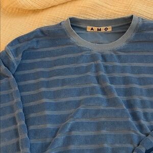 AMO Wave Patterned Blue Pullover